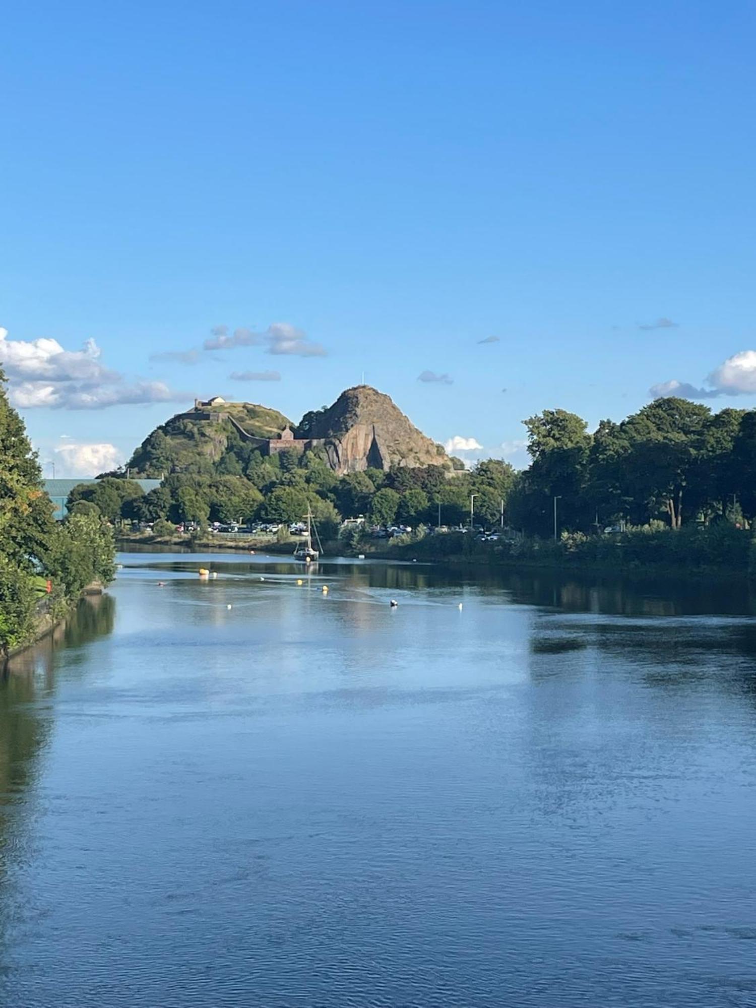 Dumbarton With A View Apartamento Exterior foto